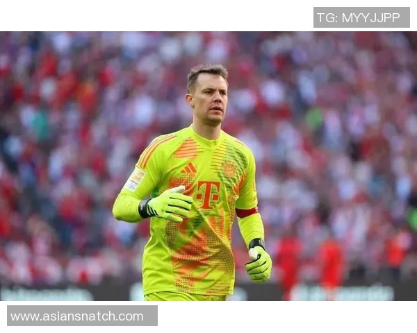 最牛救球足球明星背后的传奇故事与精彩瞬间揭秘