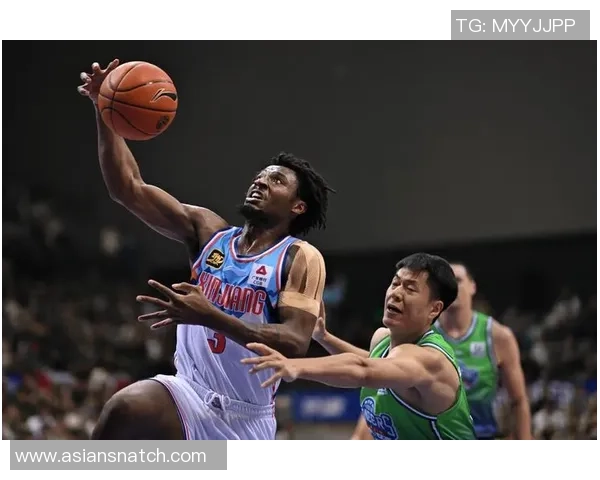 深圳篮球队在洲际杯积分榜上以74分稳居第一名,展现强劲实力 深圳篮球队在洲际杯积分榜上以74分稳居第一名,展现强劲实力