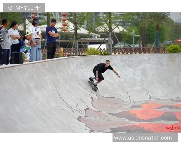 滑板巨献：探秘成都滑板队的配合